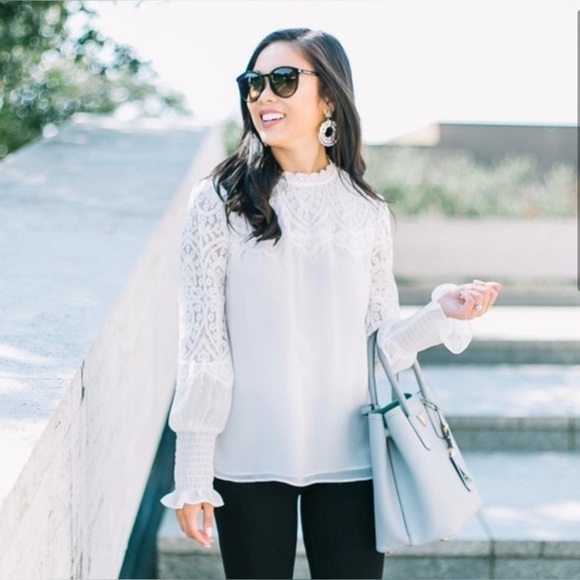 White House Black Market Tops - WHBM White Layered Teardrop Lace Balloon Sleeve Top size 10